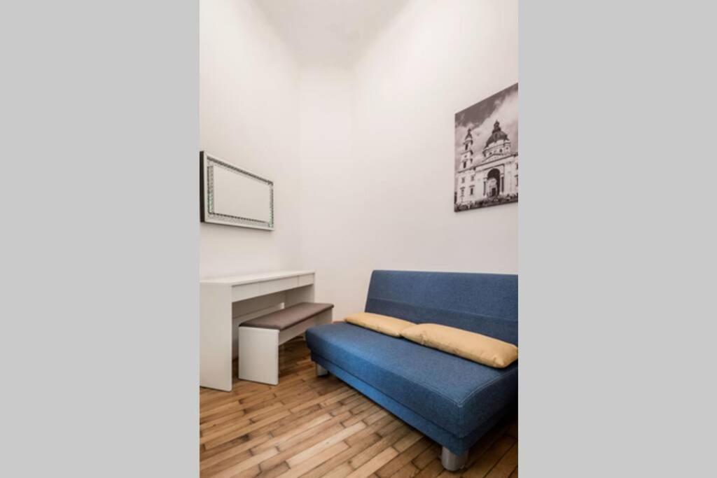Oktober 6/8 Apartment Budapest Kültér fotó